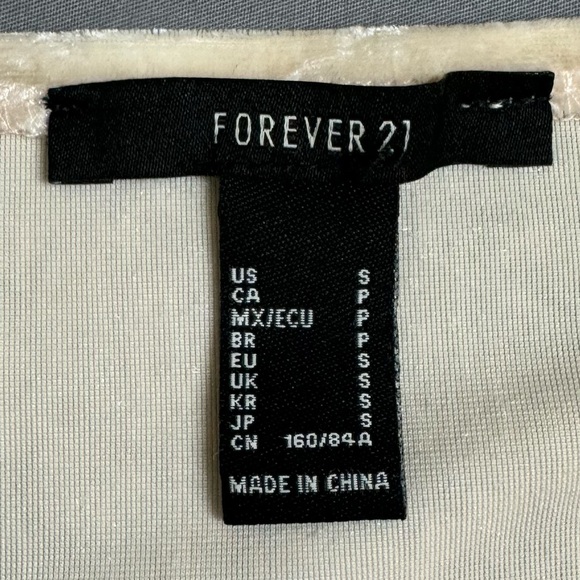 Forever 21 top women small crushed velvet lace cutout puff sleeve cream - Picture 5 of 8